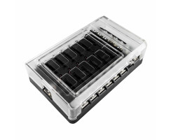 12-way 12/24V fuse holder with integrated negative rail and LED failure indicator