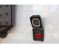 Anderson 50A Solar Connection (Rot) Anschlussdose - Scanstrut Ventura Serie
