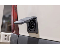 125V 30A AC Power Inlet - Scanstrut Roam Series